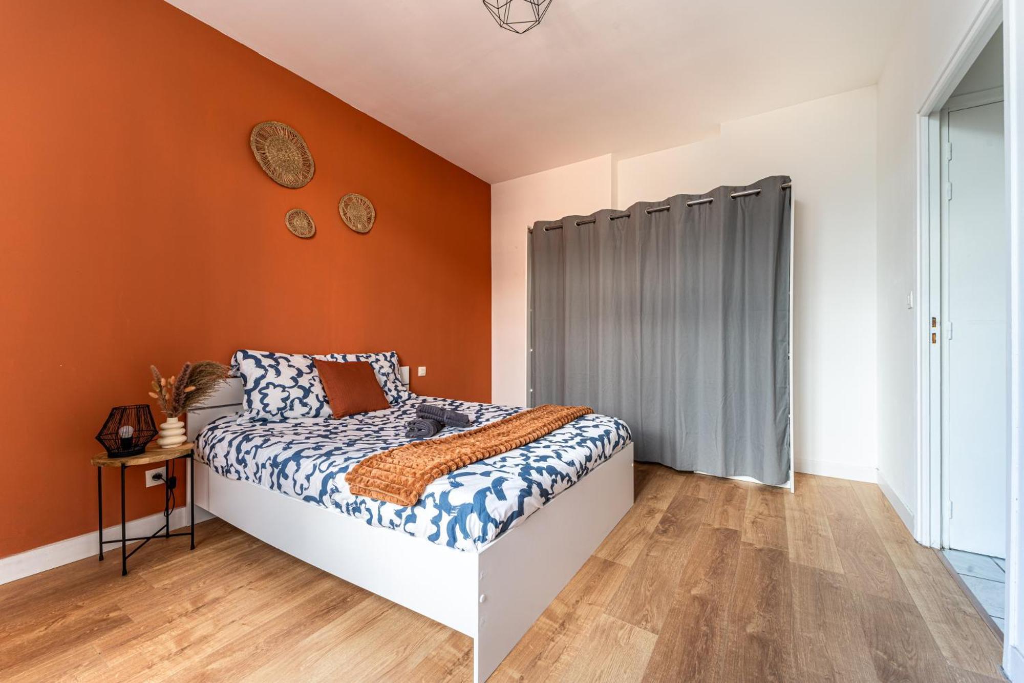 Le Beaumont - Barbieux - 3 Lits - Wifi - Parking - Terrasse Prive * Roubaix